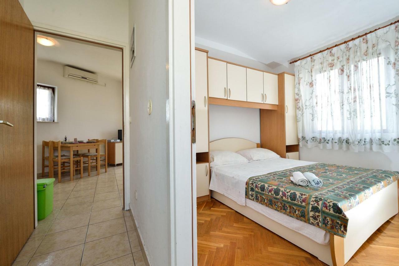 Apartments Ana Петркане Екстериор снимка